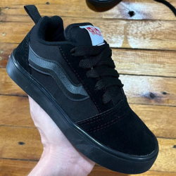 Foto de Vans Knu Bebê