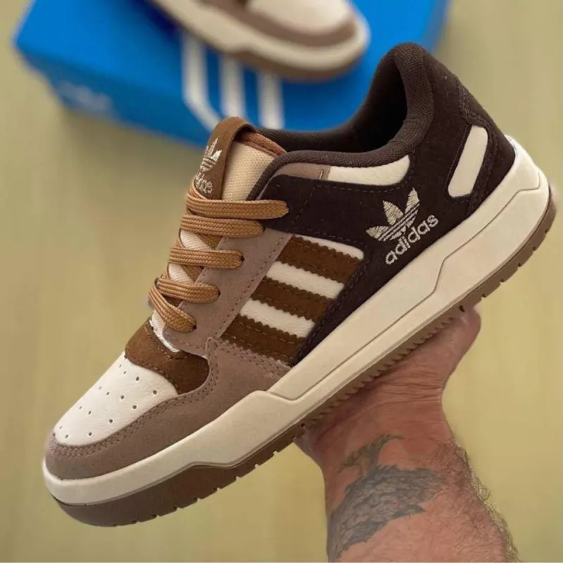 Foto de Adidas Fórum Premium