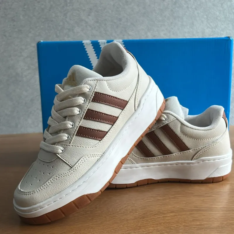 Foto de Adidas PostMove