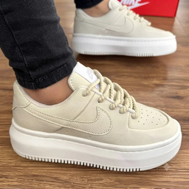 Foto de Air Force Plataforma