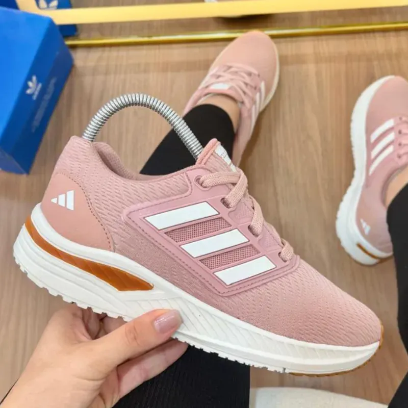 Foto de Adidas Advance