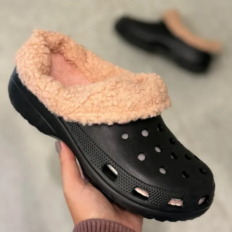 Foto de Crocs Peluciado