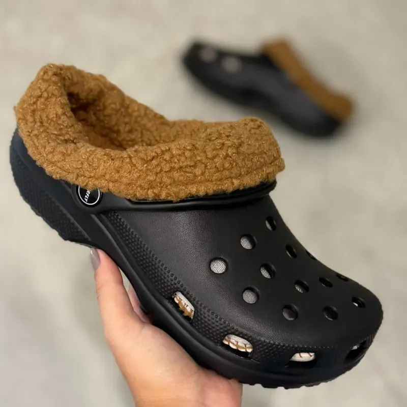 Foto de Crocs Peluciado