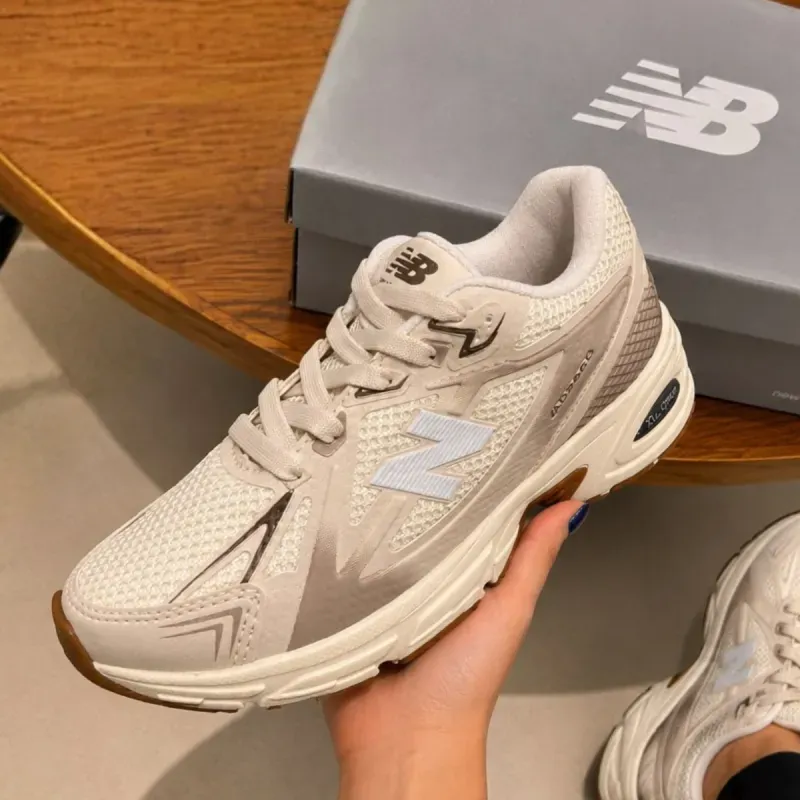 Foto de New Balance 408