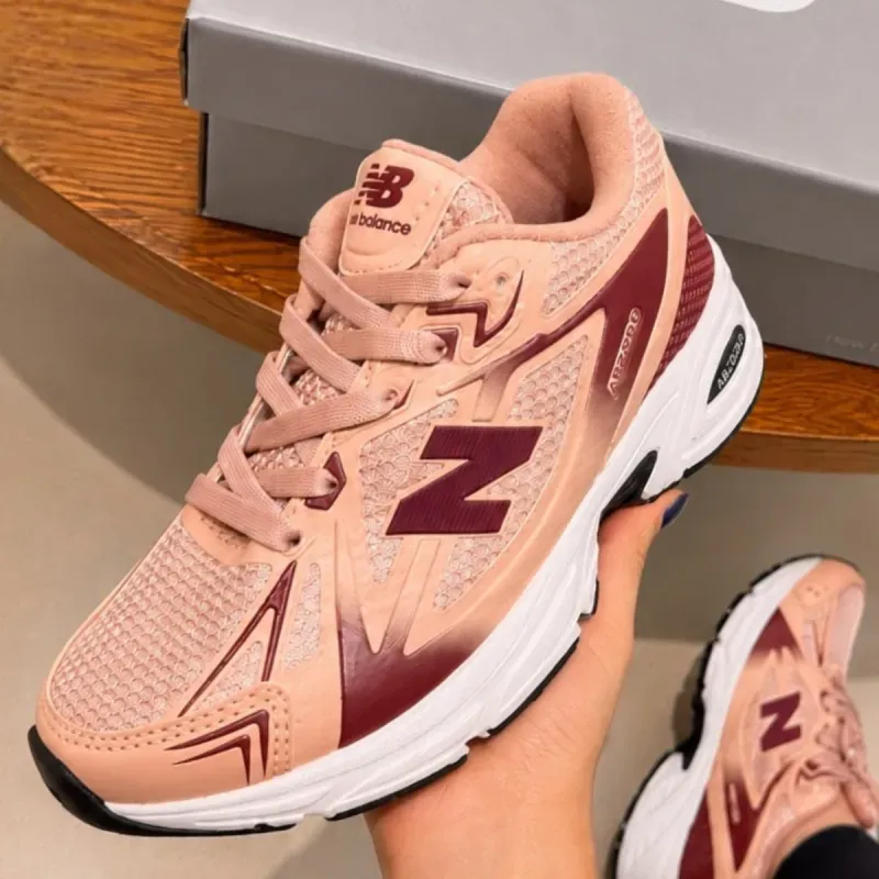 Foto de New Balance 408
