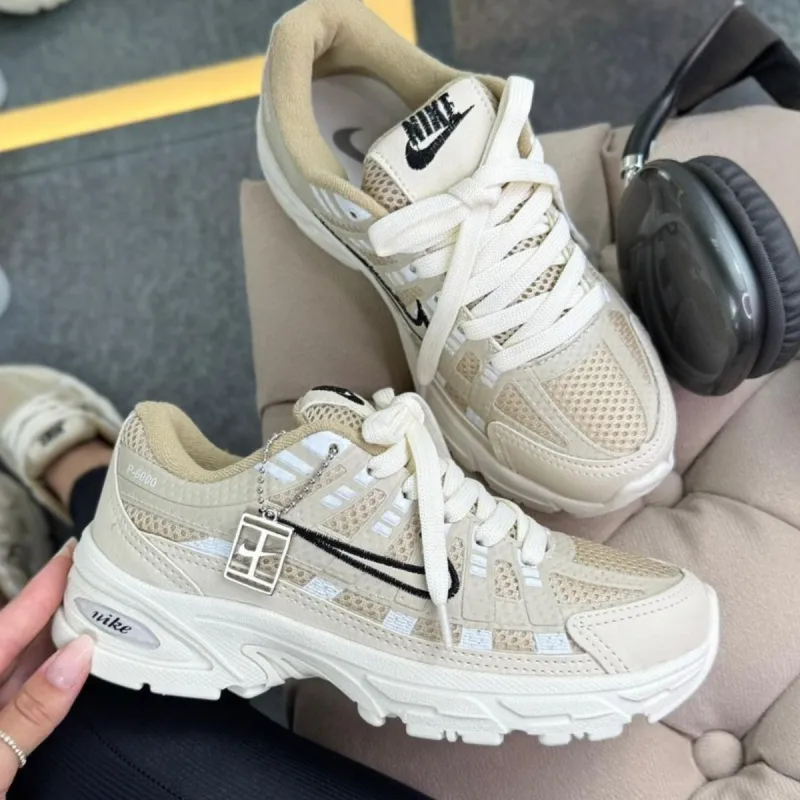 Foto de Nike P-6000