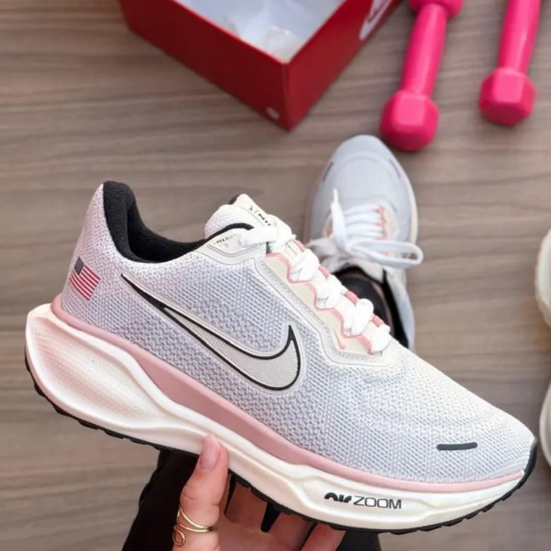 Foto de Nike Zoom X USA
