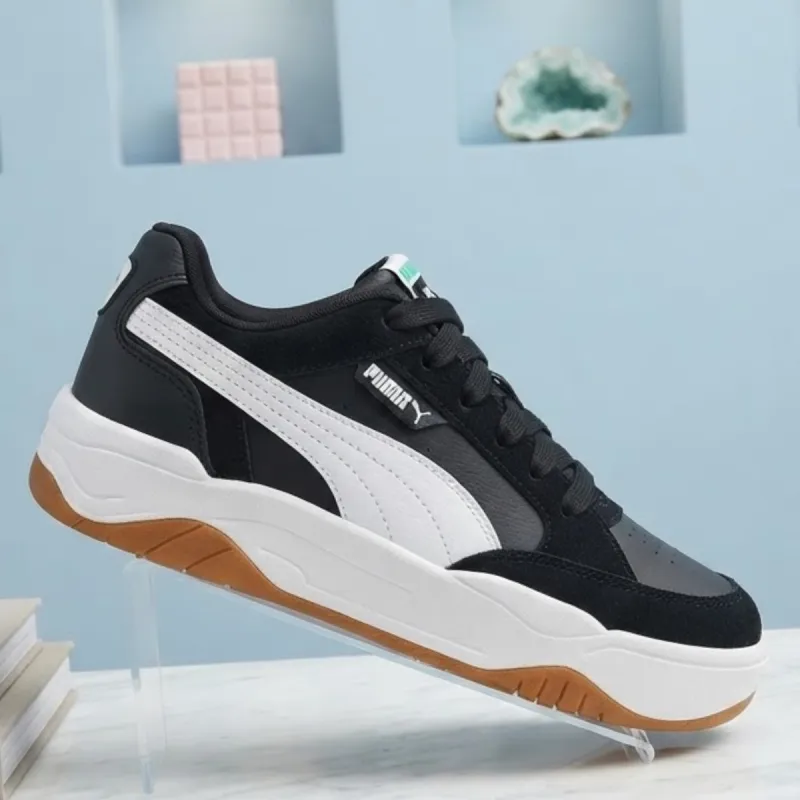 Foto de Puma Carina 3.0