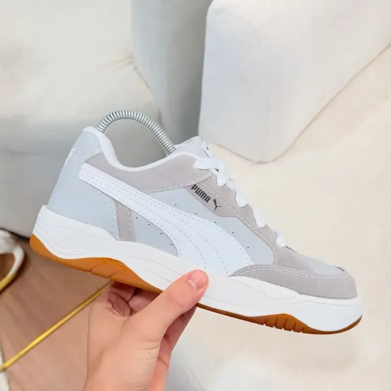 Foto de Puma Carina 3.0