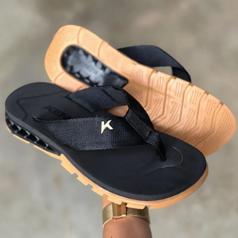 Foto de Chinelo Kenner Rakka L7