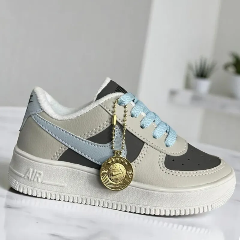 Foto de Air Force Chav. Infantil