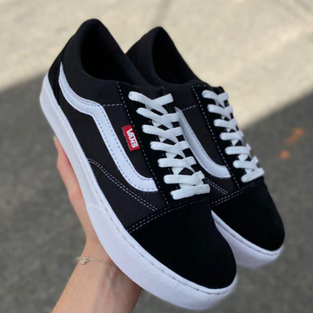 Foto de Vans 02