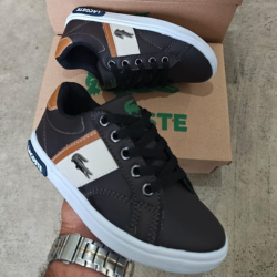 Foto de Lacoste Casual Infantil