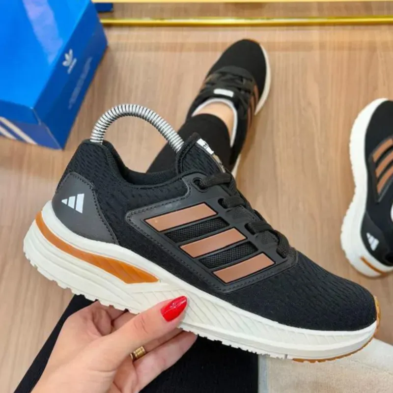Foto de Adidas Advance