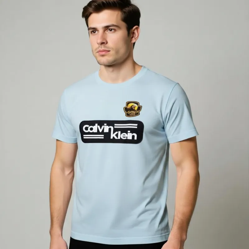 Foto de Camiseta Gold Calvin Kleyn