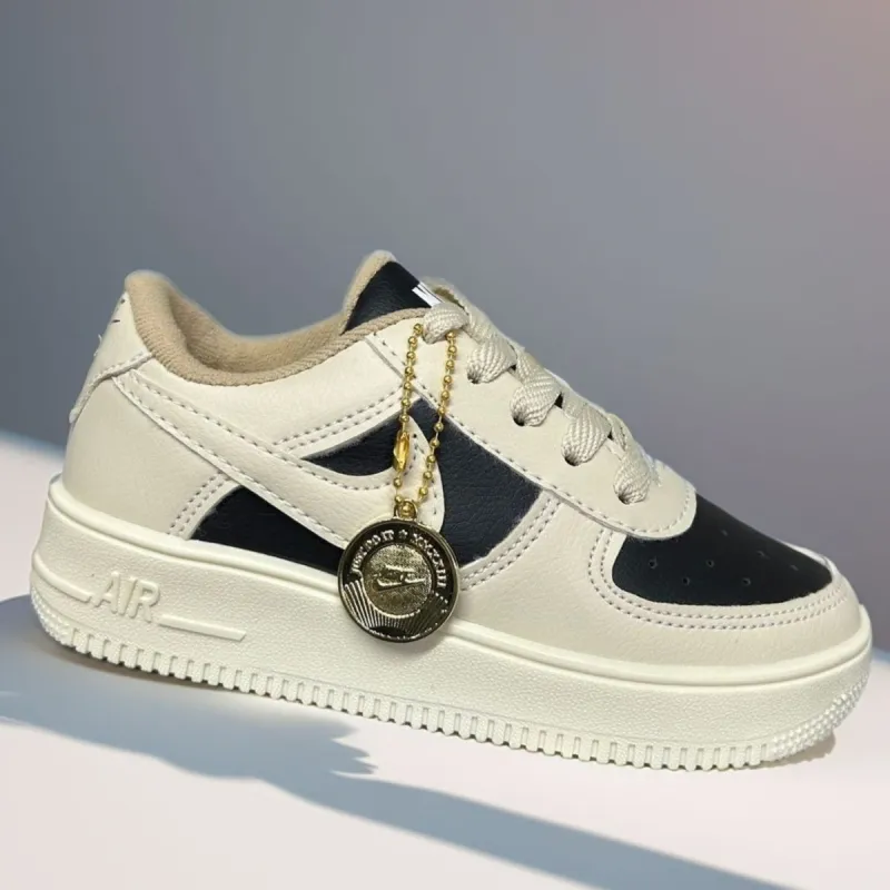 Foto de Air Force Chav. Infantil