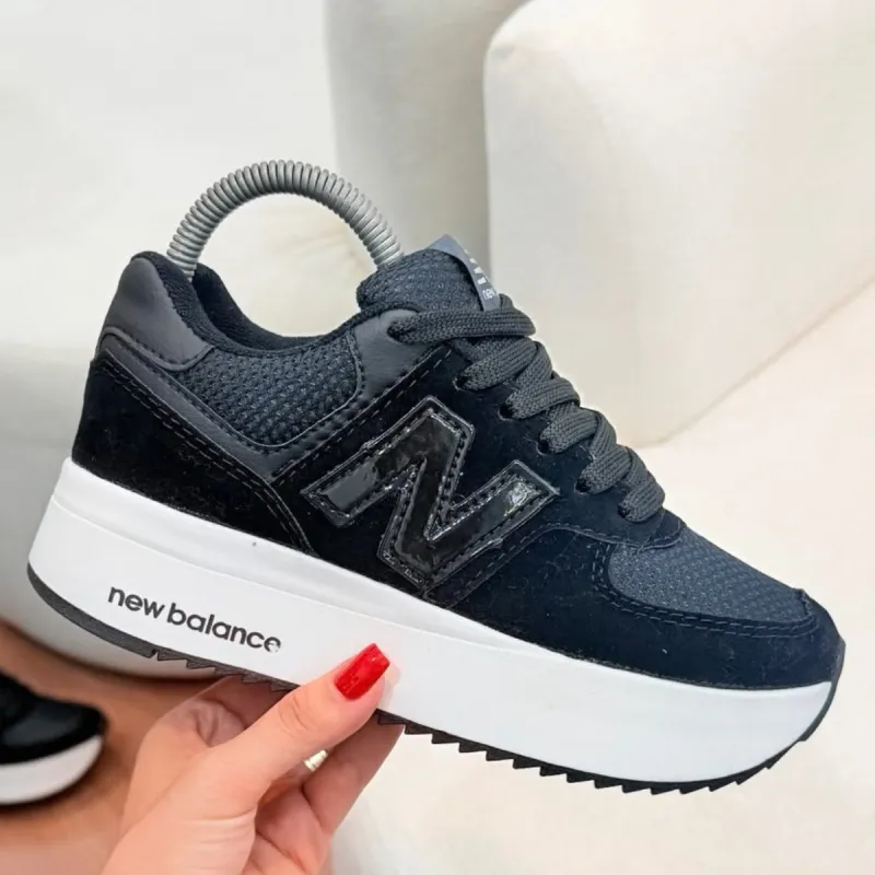 Foto de New Balance 574