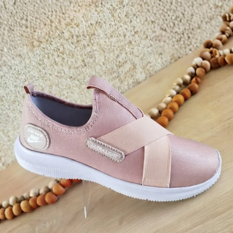 Nike Slip Ultra Light