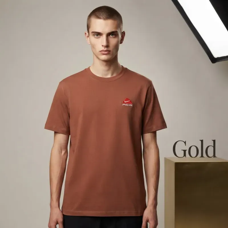 Camiseta Gold Nike ACG